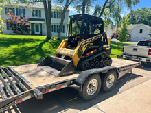 Load image into Gallery viewer, Skid Loader, Track, 800LB - Rental

