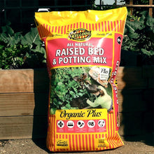 Load image into Gallery viewer, 2 cu. ft. All Natural Raised Bed and Potting Mix Premium Outdoor Container Mix - Denali Building Supply

